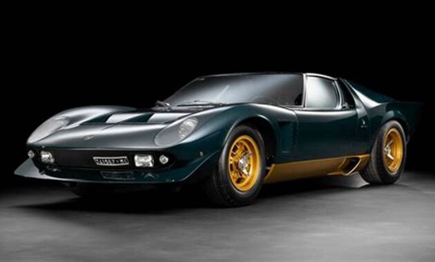 The Lamborghini Miura P400: A Legendary Sports Car