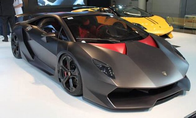 Unleash the Beast: The Lightning-Fast Lamborghini Sesto Elemento