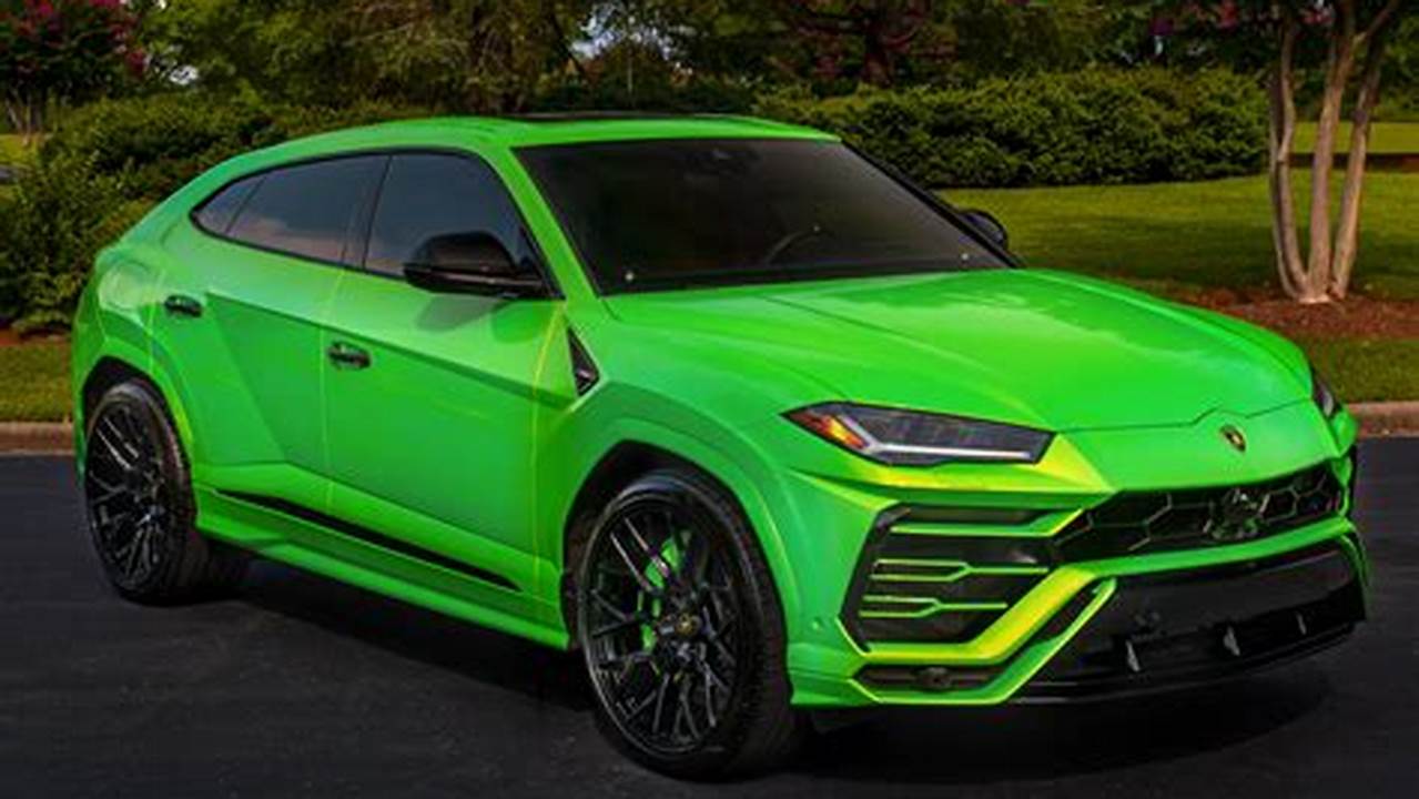 Enchanting Lamborghini Urus in Verde Mantis: A Symphony of Style and Performance