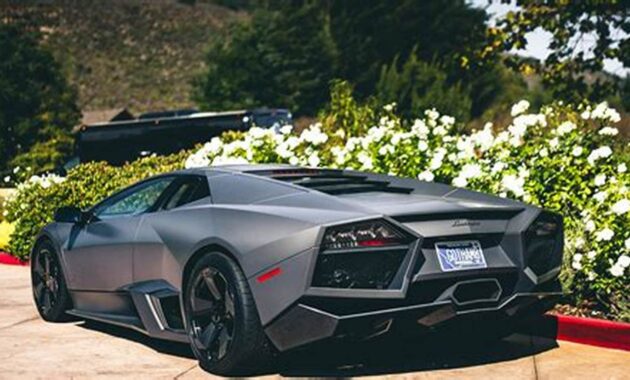 The Ultimate Guide to the Lamborghini Reventn: A Legendary Supercar