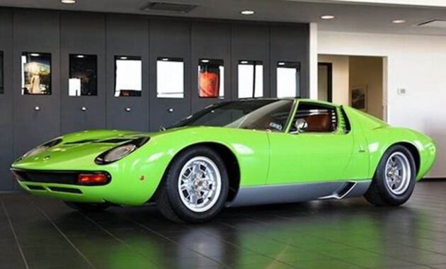 Own the Legendary Lamborghini Miura SV: A Classic Italian Masterpiece